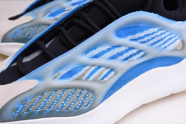 IN ADIDAS YEEZY THE V3 DARK 700 GLOW G54850 1123